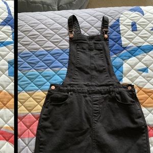 Pacsun black overall dress